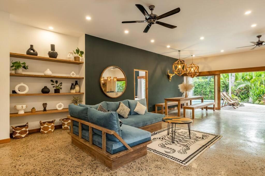 Designer New 3Bdr - Lush Garden+Pool Villa Quần đảo Gili Ngoại thất bức ảnh